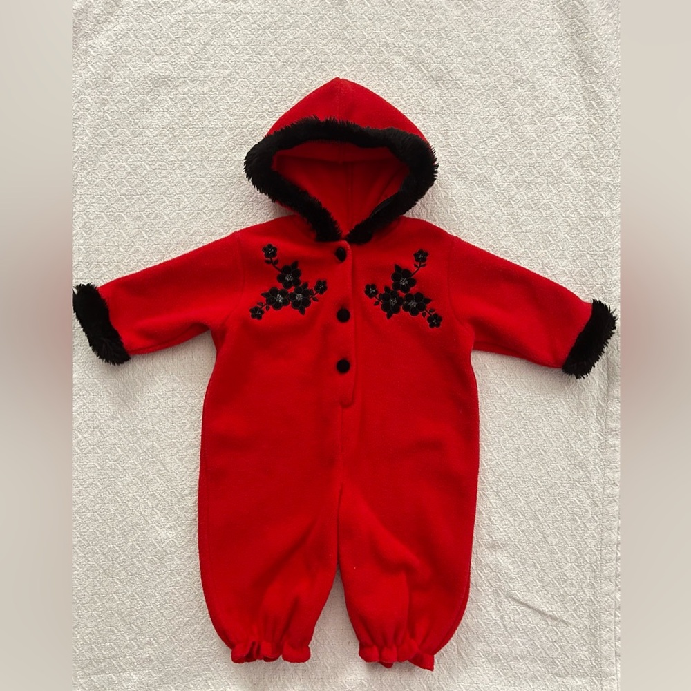 Pete’s Partner VTG Red Fleece Outerwear with Embroidered Black Florals Faux Fur